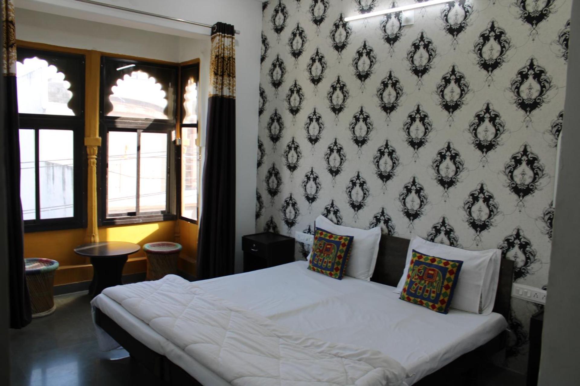 Hill Paradise Home Stay Udaipur Luaran gambar